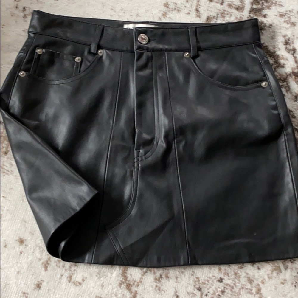 Zara leather tip skirt